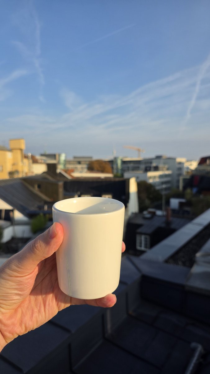 LarsSchoenwald's tweet photo. Sunday Coffee: Between #Oktoberfest finale, winter festivals &amp; week 1 of the EU #greenwashing ban ☕��

​Hello from Munich! Today marks the final day of Oktoberfest. As the beer tents come down tomorrow, setup begins on the exact same grounds for the eco-focused Winter #Tollwood https://t.co/SRgCsMKxR4
