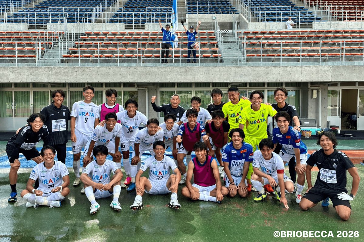 briobecca's tweet photo. ／
𝘛𝘩𝘢𝘯𝘬 𝘺𝘰𝘶 𝘧𝘰𝘳 𝘺𝘰𝘶𝘳 𝘚𝘜𝘗𝘗𝘖𝘙𝘛.
＼

沖縄までお越しいただいたお二人、LIVE配信より見守ってくださった方々、皆さまの想いが選手たちを突き動かし、ついに今季初白星を掴みました。戦いは続いてゆきます。本日は誠にありがとうございました。

#BRIOBECCA #浦安 #市川｜#JFL https://t.co/XEa2jkPNIK