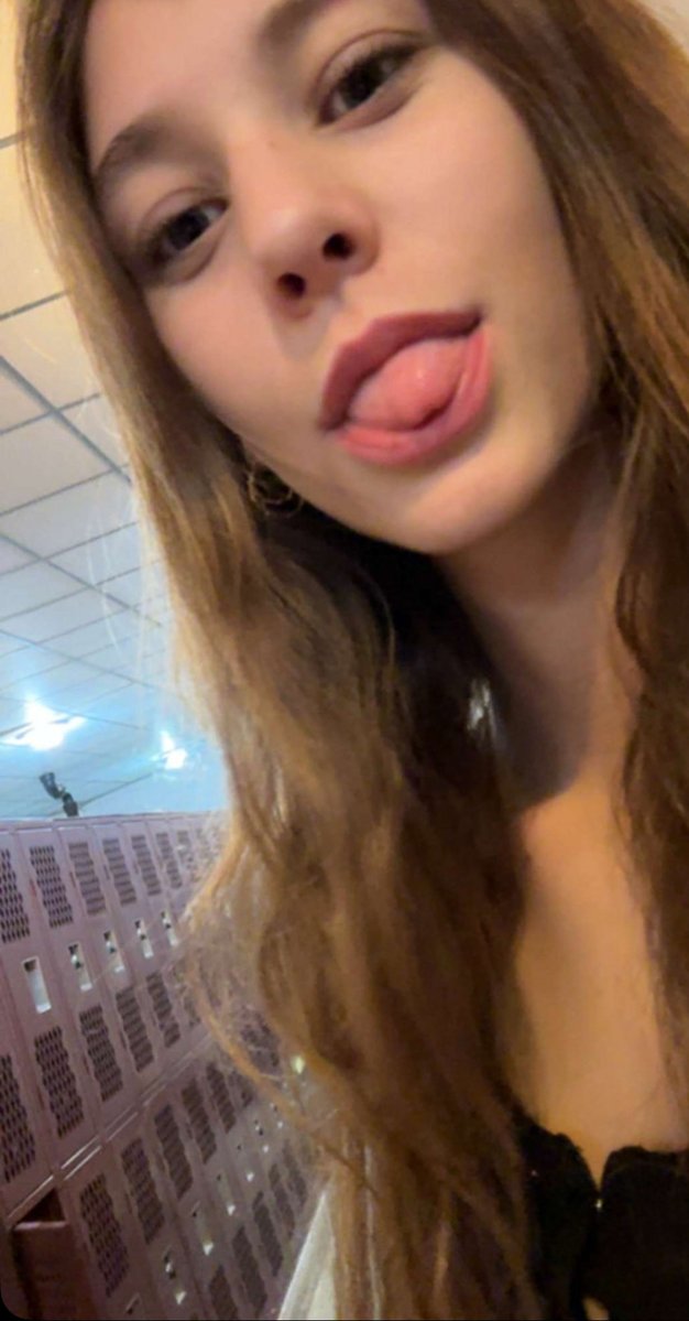 SafarEhab's tweet photo. Expose her #bop #goon #wankchat #irls #cuck https://t.co/4OTzwzPx9f