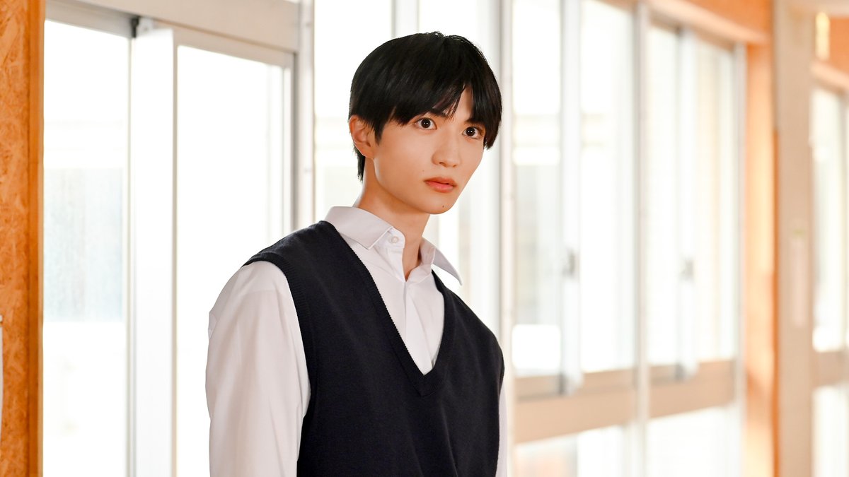 aotomidori_8's tweet photo. ／
いよいよ明日🌿！
＼

10.5 ꜱᴛᴀʀᴛ ドラマ「#青と碧」
-------------------------------

＜第１話あらすじ＞
テストとリレー対決をきっかけに
距離が縮まる碧（草川直弥）と青（知念英和）。
素直で無邪気な青と関わる中で、
碧は青に対してこれまで抱いたことのない
不思議な感情を覚え始める。

#草川直弥 #知念英和
#ドラマ青と碧 💙💚