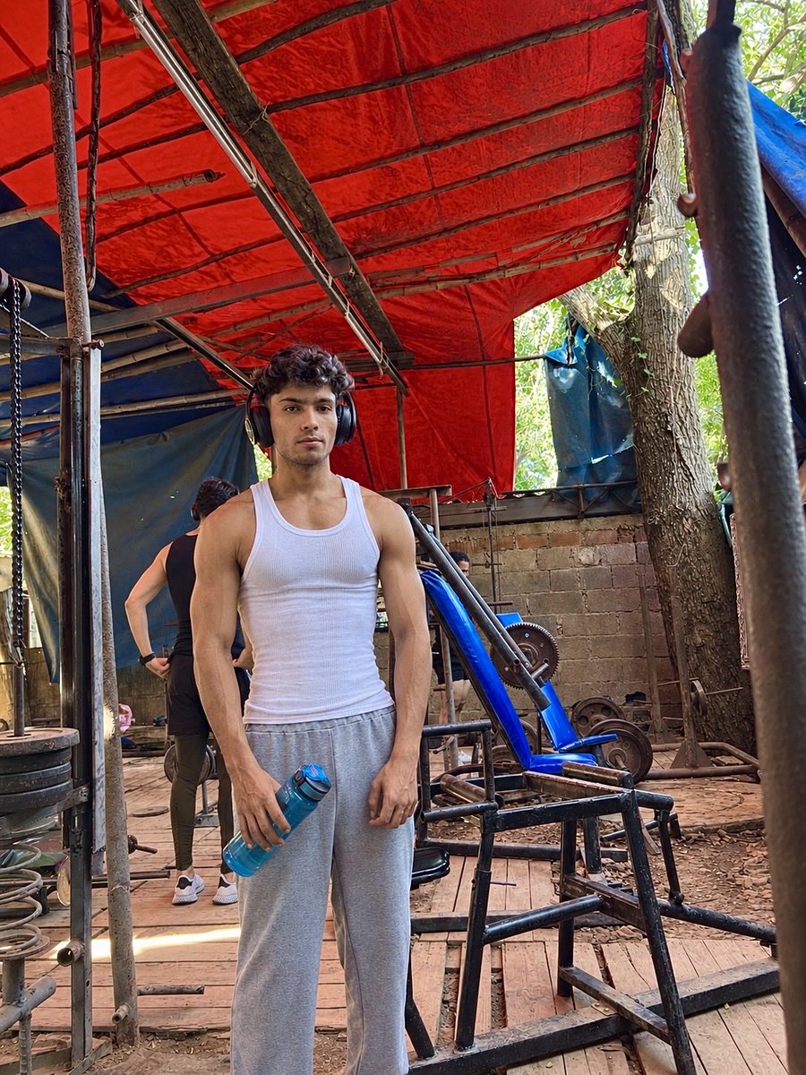Alexftbz's tweet photo. Gym https://t.co/qrfUstSqR0