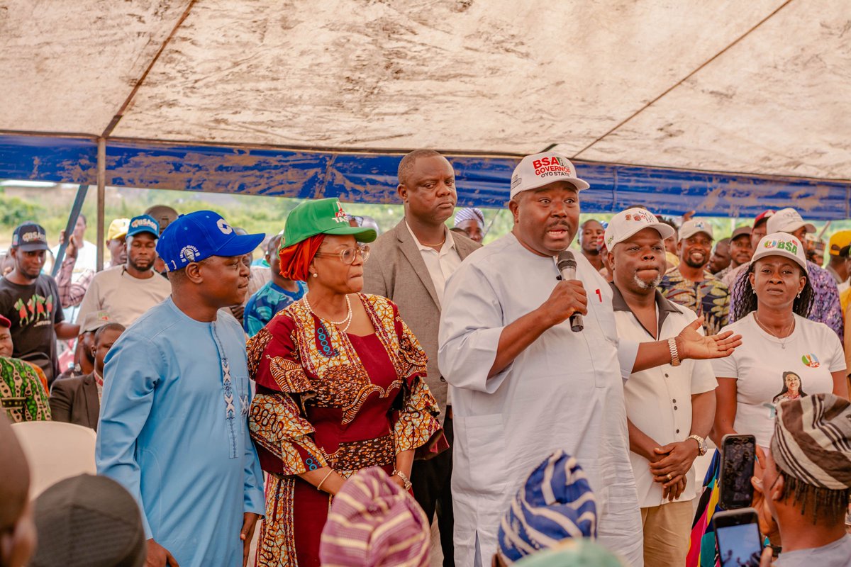SenSharafaAlli's tweet photo. I engaged residents of the affected Circular Roads Corridor in a fruitful and meaningful interaction, yesterday.

As residents shared their concerns, I listened carefully and assured them that reviewing and improving the Circular Roads Corridor would be among my first assignments if elected Governor of Oyo State, including a commitment to a 75 metre setback.

The engagement provided an opportunity to hear directly from affected residents, understand their concerns and discuss a way forward.

I was also joined at the event by my running mate, Hon. Adesoji Michael Adedeji; Hon. Tolulope Akande Sadipe, Oluyole Federal Constituency candidate; our Campaign Director General, Barr. Yemi Aderibigbe; and other APC leaders.

#BSA2027
#OyoAHEAD
#ÌtayoÒyó