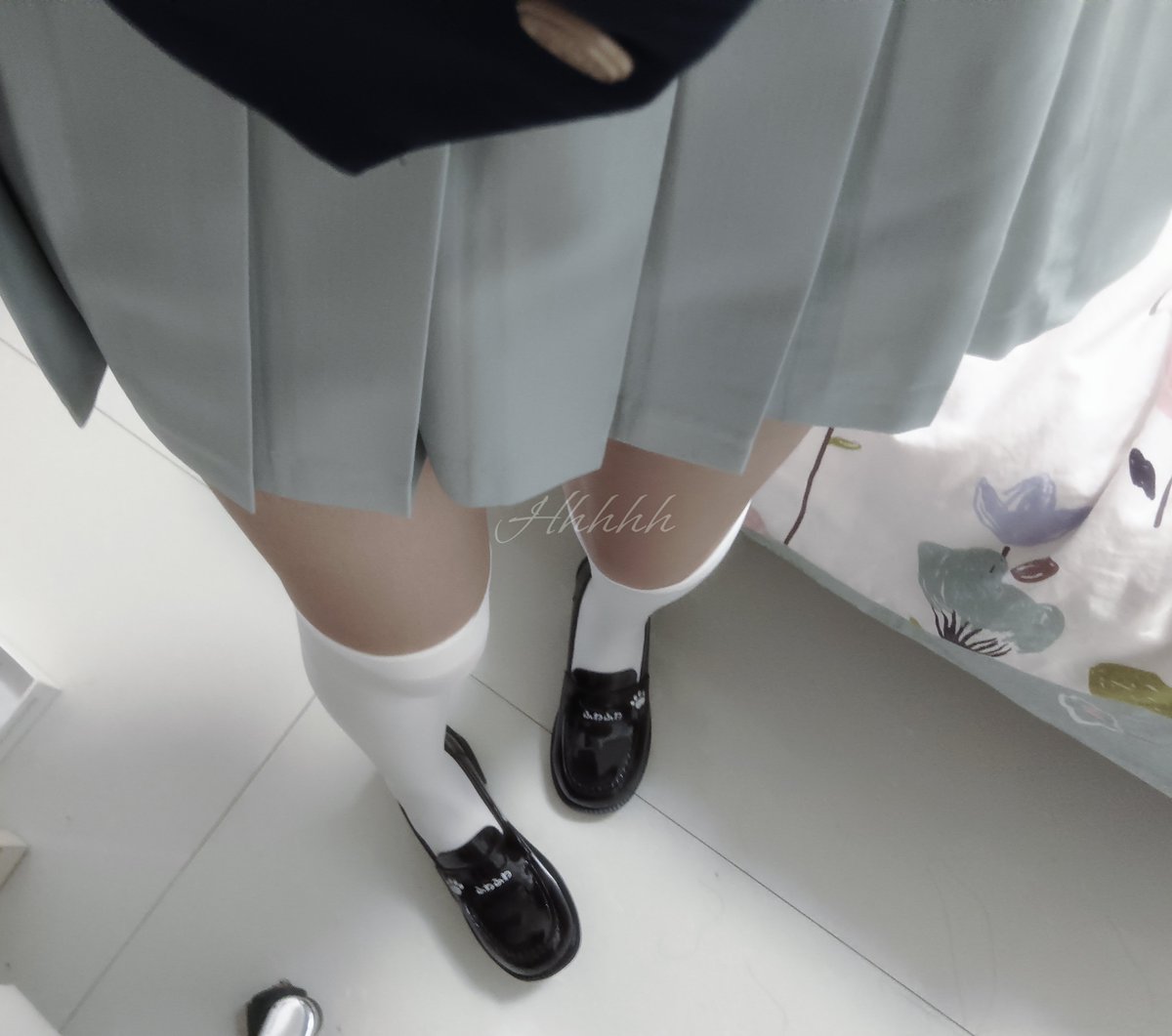 Hhhhhlfx5's tweet photo. 可是我真的觉得很可爱呀
#白袜 #女性向 #男喘  o(╥﹏╥)o https://t.co/3bPnOvuRh7