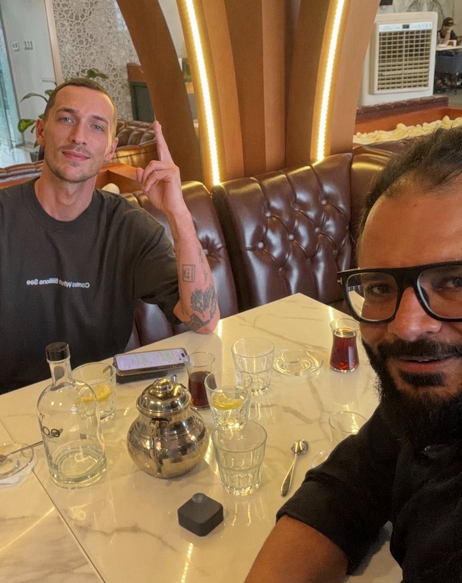 lukebelmar's tweet photo. Sync up in Dubai with @thakkerpunit from @askgroupae to discuss Keeta, global payments, AI, and blockchain.

time to cook for this bullrun 🫡 https://t.co/nPgMO79U8x