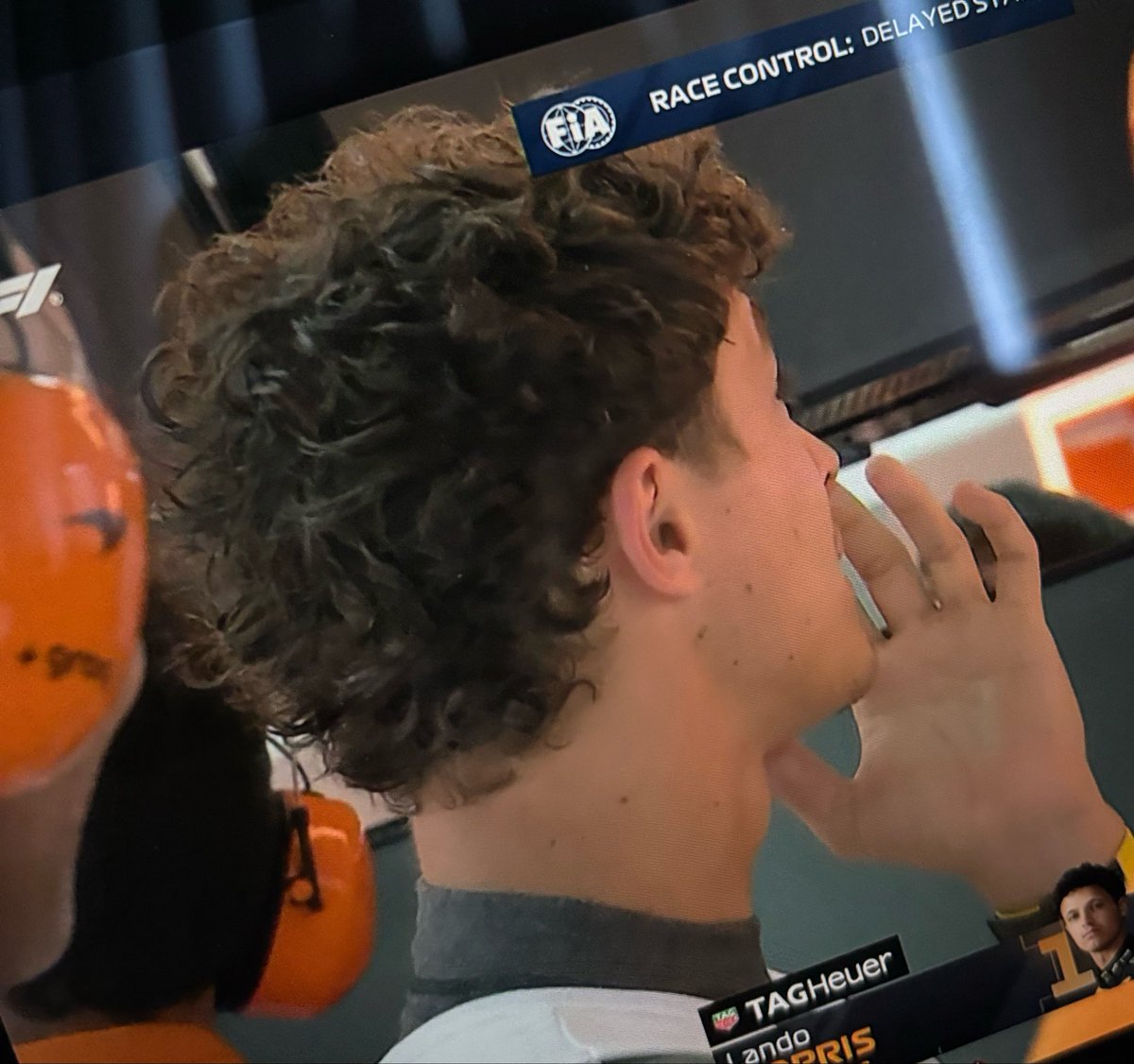 lnfourss's tweet photo. OMG HIS CURLSSS🤏🤏 https://t.co/aV77CdtJDW