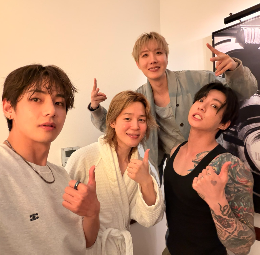 AboutMusicYT's tweet photo. Taehyung, Jimin, J-Hope and Jungkook of BTS stun in newly shared photos. https://t.co/gMSimhpHU9