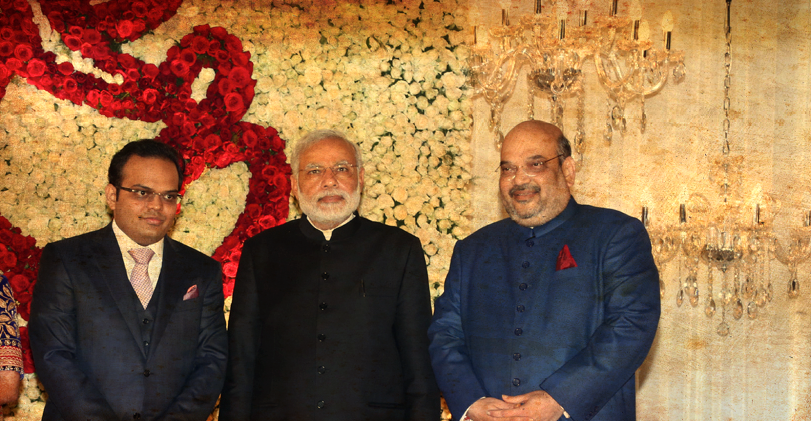 uptehsilmant's tweet photo. जय साहब के विदेश भागने की खबरें चल रही हैं और आरोप है कि देश का लूटा हुआ माल भी उन्हीं के पास है। 😏

बस इतना ध्यान रहे—एयरपोर्ट और जहाज़ पर निगरानी कड़ी रहे, ताकि अगर भागने की कोशिश हो तो उसे वहीं रोक लिया जाए।

देश का पैसा देश में वापस आना चाहिए।

हर हर महादेव 🔱
#Tandav https://t.co/HecFaNYNf6