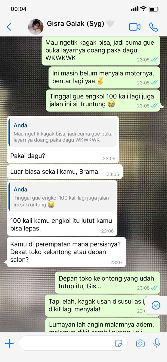 bynarina's tweet photo. #nyulrul four tweets au 

brama minta putus https://t.co/sfaekv39j7