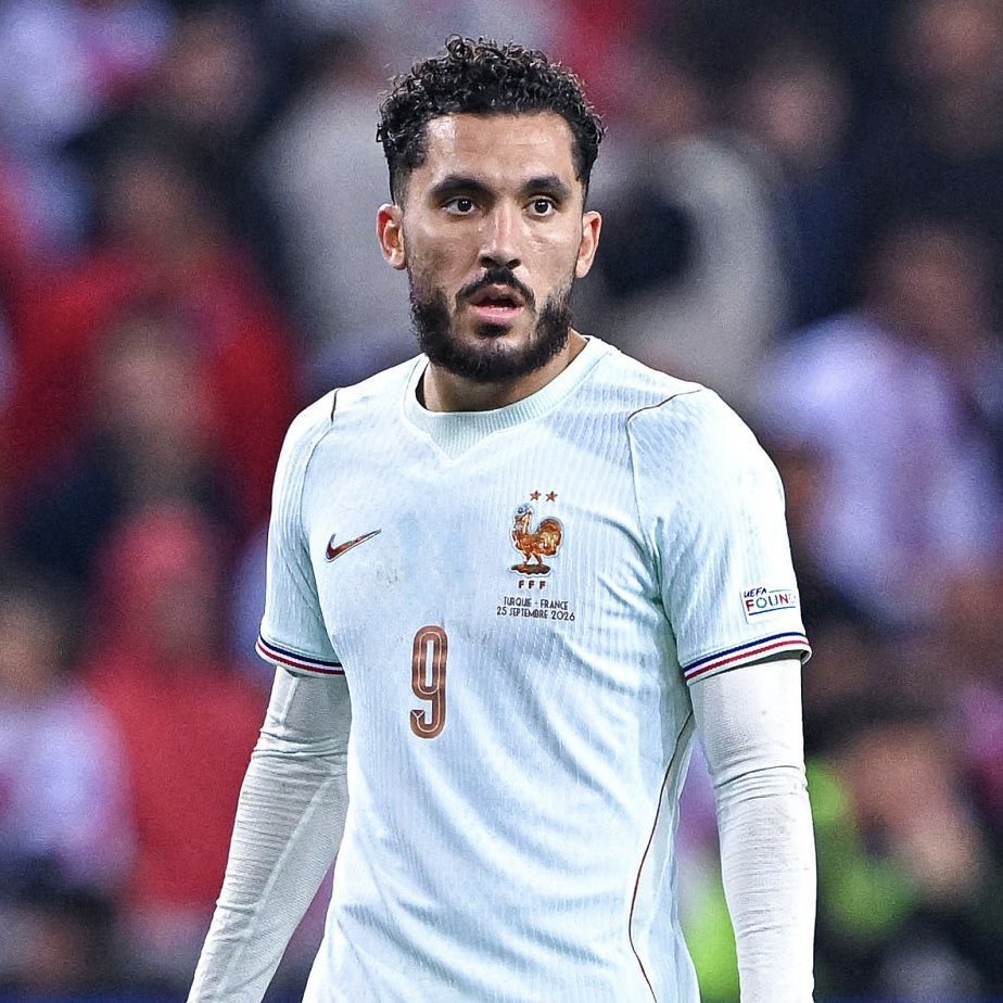_BeFootball's tweet photo. 🚨 RAYAN CHERKI 🇫🇷 EST UN JOUEUR ET UN PERSONNAGE QUE MICHAEL OLISE 🇫🇷 NE COMPREND PAS TOUJOURS ! ❌🤨

Pendant le Mondial, le Bavarois 🇫🇷 N’AVAIT PAR EXEMPLE PAS AIMÉ CERTAINES PLAISANTERIES de Rayan Cherki aux entraînements.

(@lequipe) https://t.co/p9hGEHIrg9