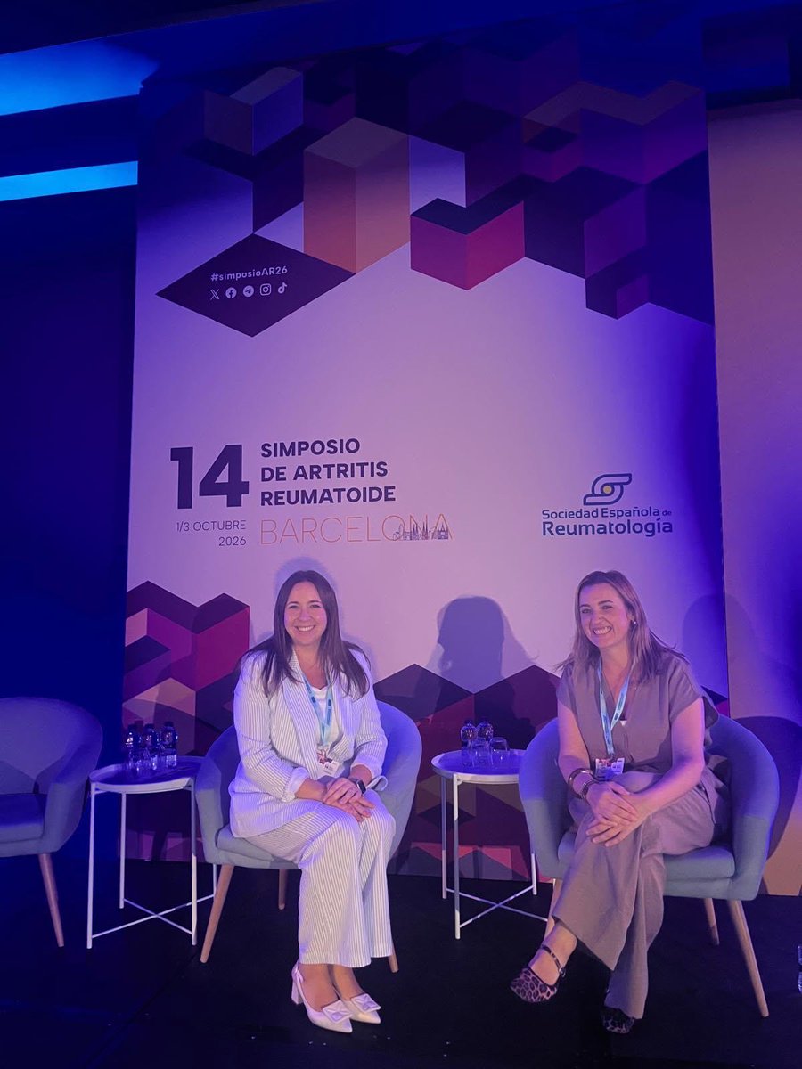 SAR_Andalucia's tweet photo. 🏆 Gran representación de la reumatología andaluza en el #SimposioAR26 de la @SEReumatologia.
Además, 2 de los 3 Premios Raimon Sanmartí a la investigación en artritis reumatoide han sido para equipos andaluces: H.U. Reina Sofía de Córdoba y H.R.U. de Málaga.
¡Enhorabuena! 👏💚 https://t.co/LB1YAxNeF1
