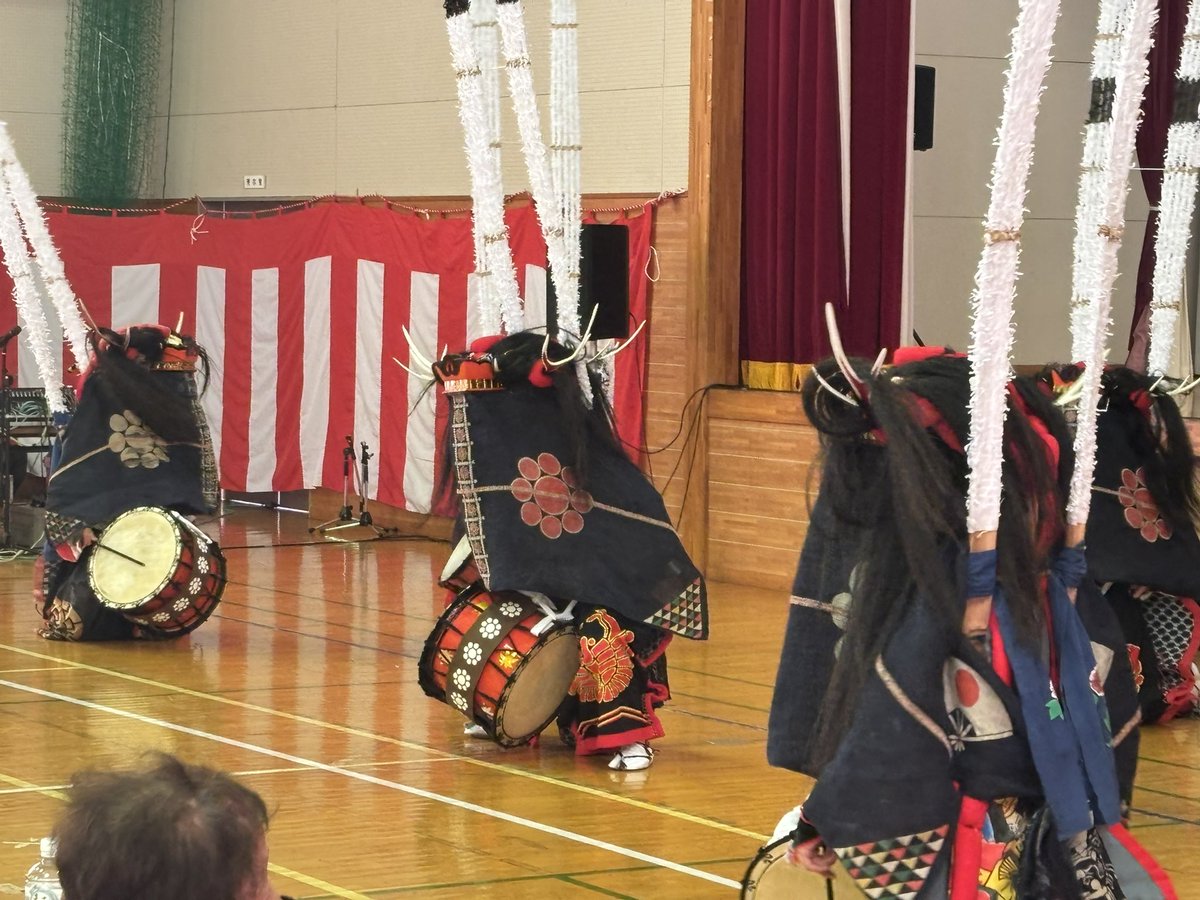 kanatu_ishizeki's tweet photo. 今日は地元稲瀬の敬老会…盛大な拍手をいただきました！ https://t.co/unEXNteEHy
