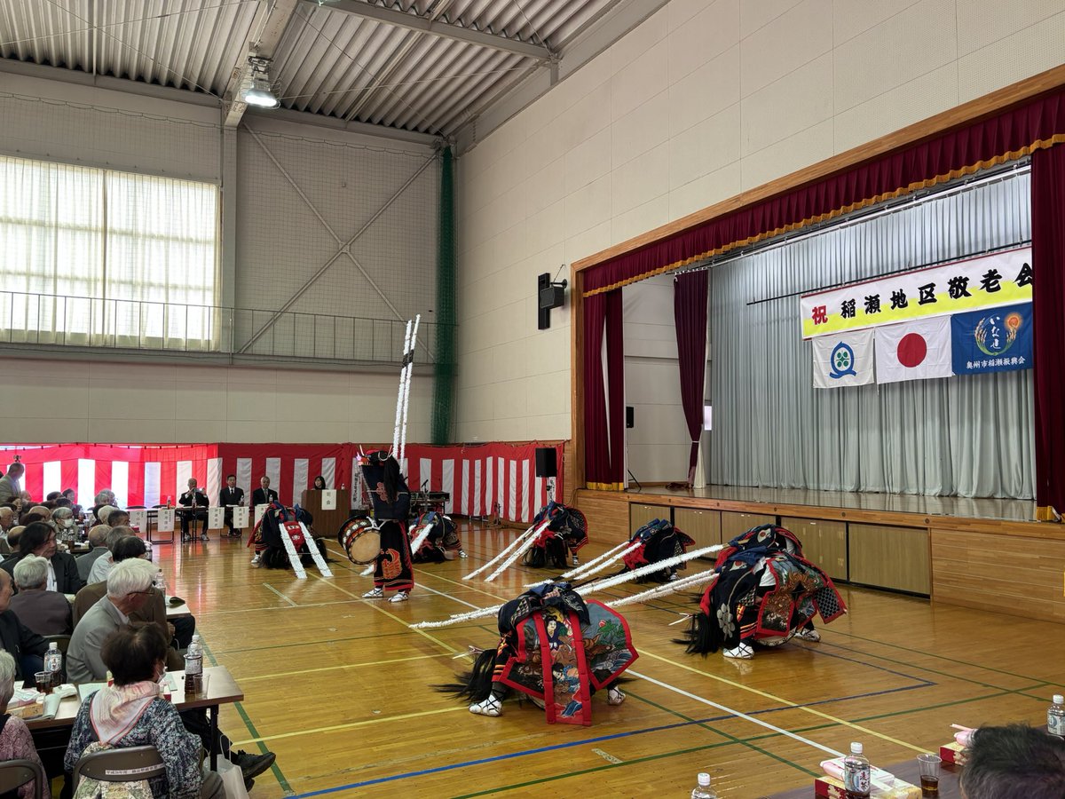 kanatu_ishizeki's tweet photo. 今日は地元稲瀬の敬老会…盛大な拍手をいただきました！ https://t.co/unEXNteEHy