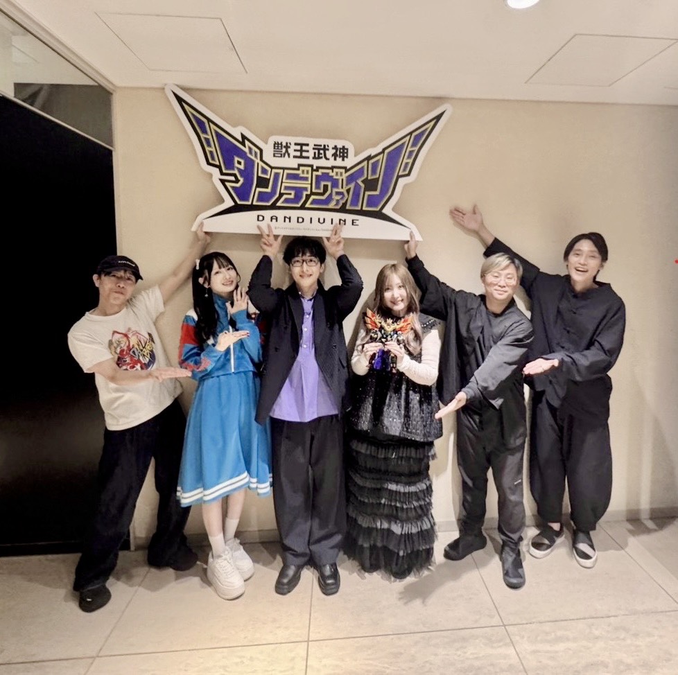 gattaishin's tweet photo. 【ご来場御礼!!】

第1話先行上映会
＠ユナイテッドシネマ アクアシティお台場

ご来場頂いた皆様ありがとうございました！
第1話のご感想、ぜひ #獣王武神ダンデヴァイン でご投稿ください！

本日19時からは放送直前特番を生配信！
ご視聴URL：https://t.co/XgARGdrU88

番組内ではOP映像初公開！こちらもぜひご覧ください！