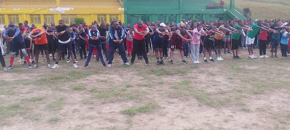 MUKESHI35241927's tweet photo. Mutimawurugo mu karere ka Ngororero twitabiriye sport rusange yabereye mumurenge wa Ngororero,yitabiriwe Kand na Bwana Shyerezo Norbert Perezida wa Komisiyoy'imiyoborere myiza na Bwana Budengeri Eulade Perezida wa Komisiyo y'imibereho myiza mu nama Njyanama y'akarere ka Ngororero https://t.co/m15igfHzFq