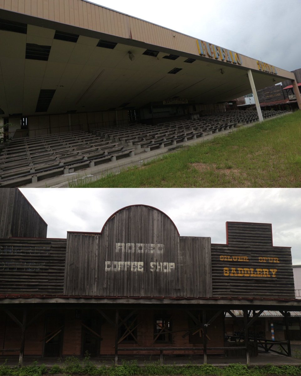 TetsuyaUta79's tweet photo. Abandoned Western Movie Set🇺🇸

#urbex
#abandoned
#liminalspaces
#dreamcore
#廃墟 https://t.co/Q8Lw3kVXo2