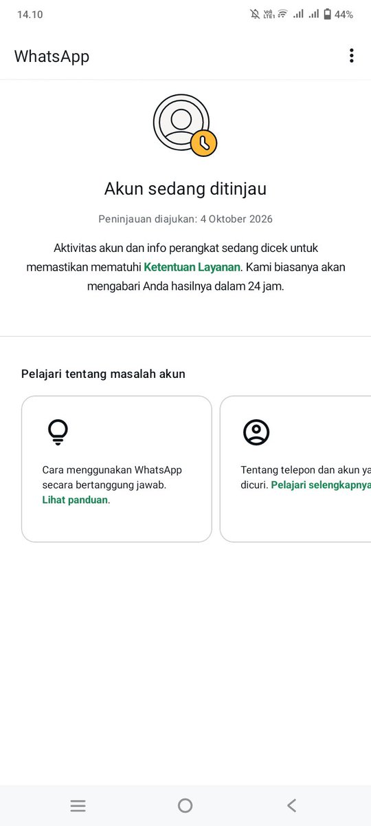 lianitee's tweet photo. Guyss ada yang tau gak solusinya gimana? 
Aku kan ikut freelance kirim chat gitu terus tiba-tiba akunku gak bisa di pake lagii:( https://t.co/LdI7kszrbi