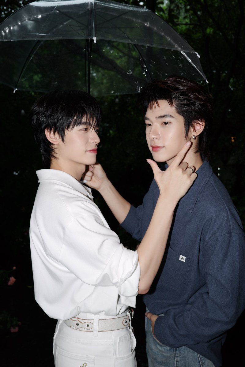 jarinyaofficial's tweet photo. 🌌☔️
#jarinyaofficial
#jarinyaxteeteepor
#twnpich
#porsuppakarn https://t.co/n0ImzpJC1q