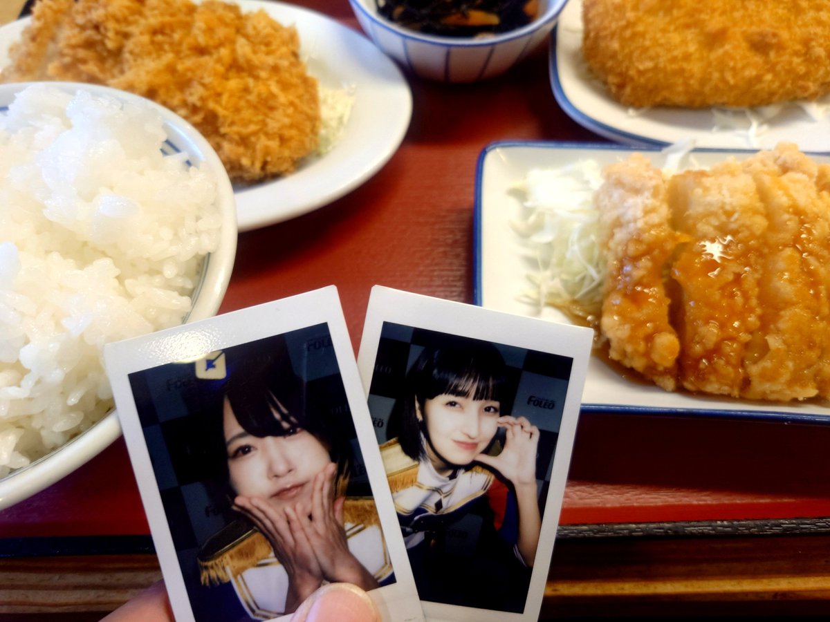 k8xd7t's tweet photo. 今日は多分揚げ物食べたかった日🐬 https://t.co/0MafJ01rJ9