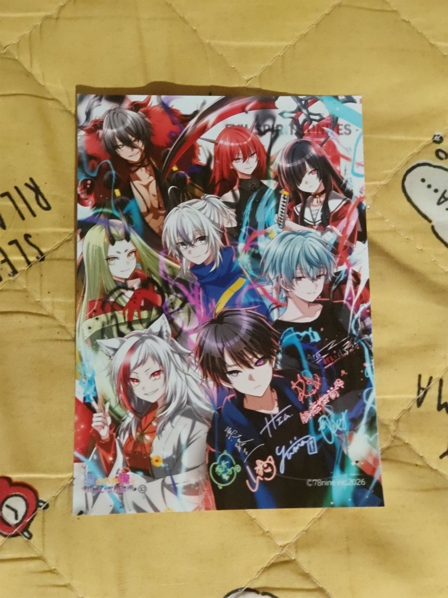 Ark_Veiru's tweet photo. 画質悪ぃ…(  •̥-•̥ )
ナナエム百式と殲滅部隊と7姉妹が欲しい…
次こそは!!(既にかなりの金欠)
#俺クロeプリント https://t.co/vdjsjUPN4e