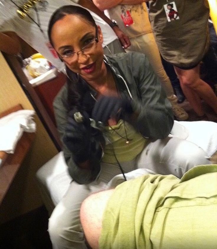culturejpg's tweet photo. I would let Sade tattoo anything on me without hesitation https://t.co/TJlJjGd8ff