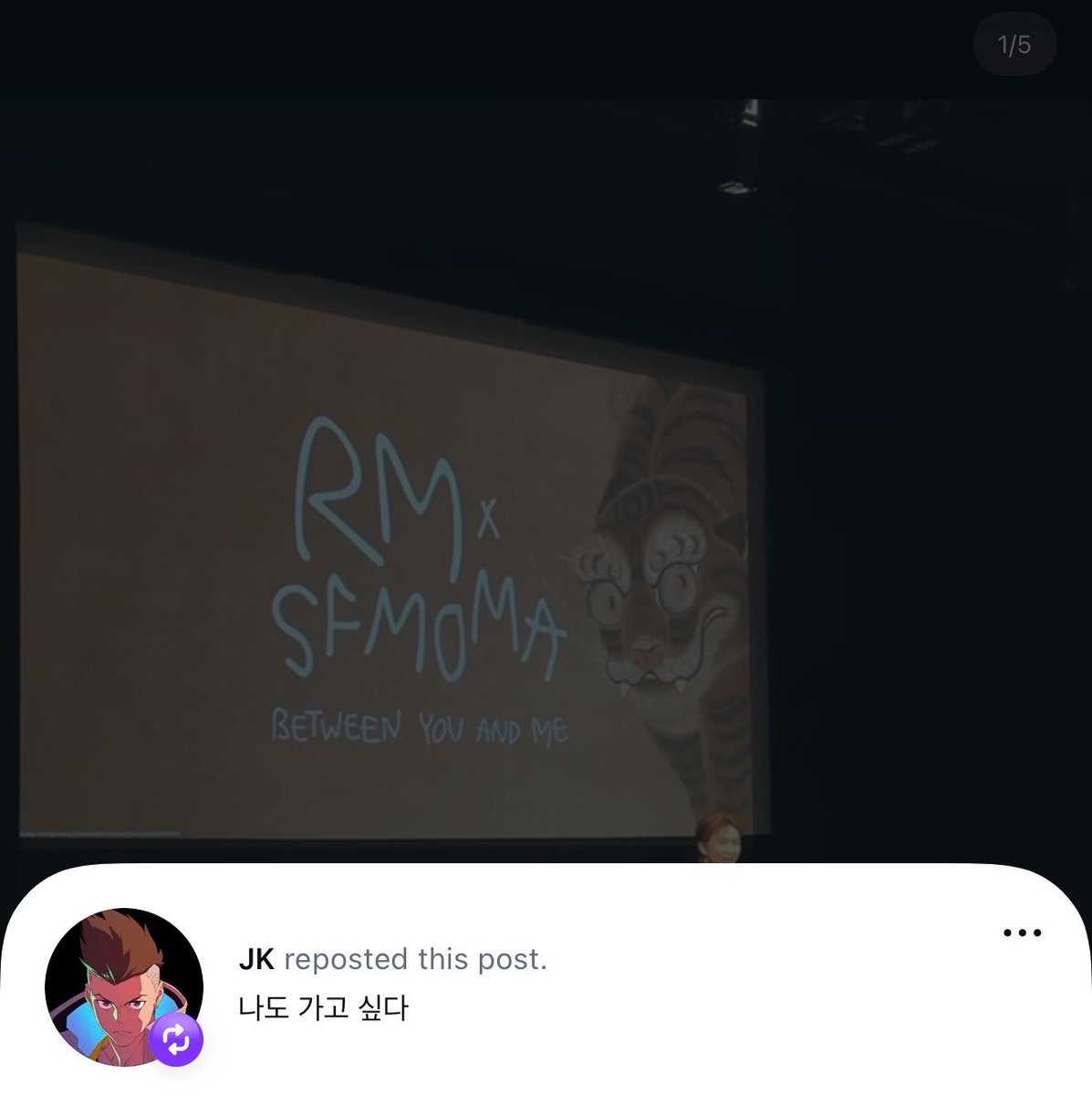 thvchapters's tweet photo. 🐰 “I want to go too”

🐻 “I really liked it 🔥 namjoon you doing well, right? I watched all the videos. I want to go too.”

something so endearing about jungkook and taehyung commenting on namjoon’s post saying they want to go to the exhibition when he’s probably heard them say it ten thousand times in person already, but they still want to reinforce it for the whole world to know. they love him so much 🥺