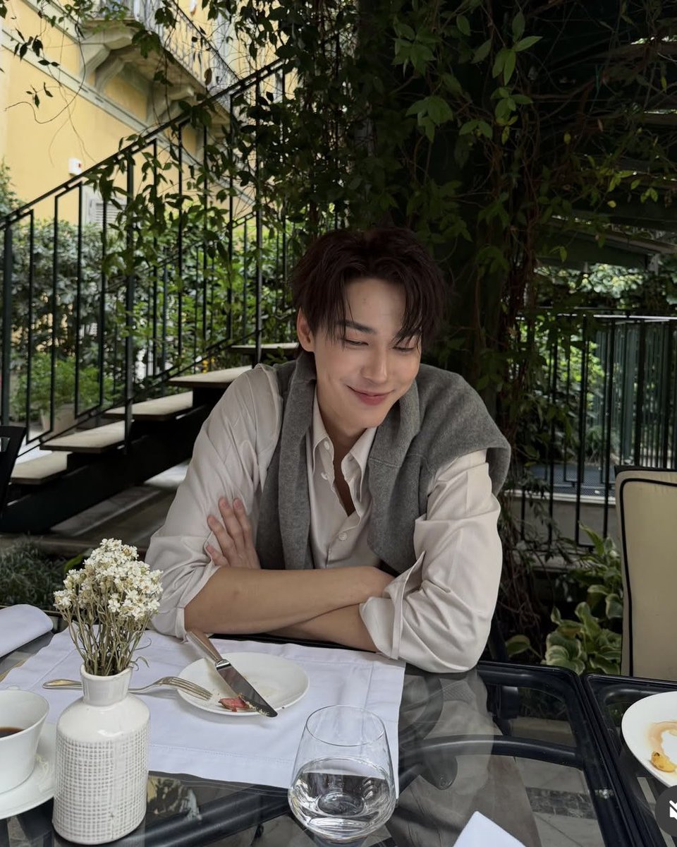 isntmeimei's tweet photo. https://t.co/rXUVaYrSrw