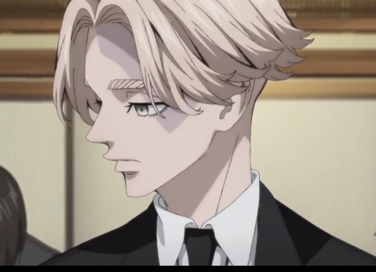 inuicode's tweet photo. manga vs anime 
same beauty's inui https://t.co/h4KrfdVmOW