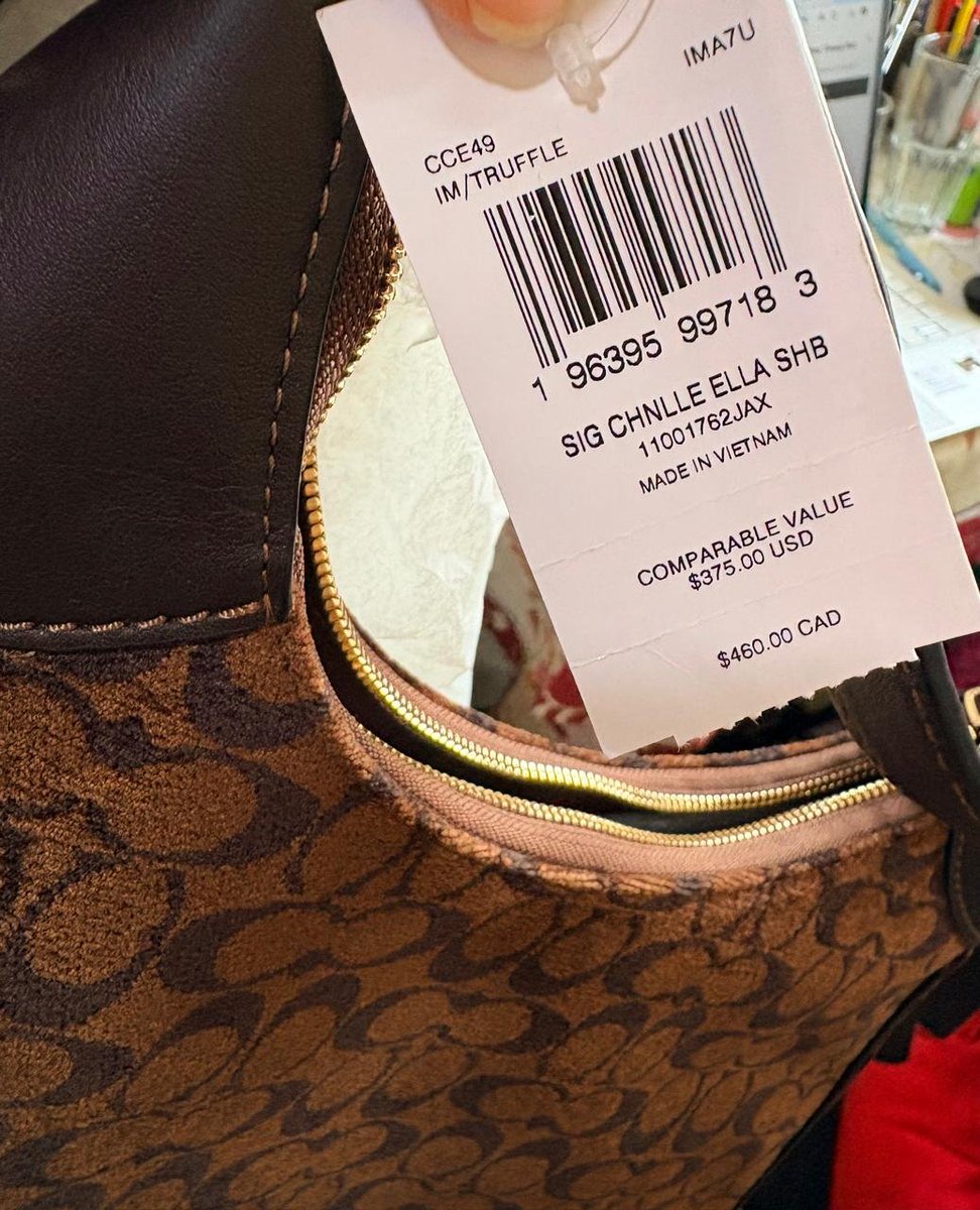 dapper_n_dame's tweet photo. #CoachEllaShoulderBag In Signature Chenille Handbag (Brand New with Stickers attached & Bill)
Length: 14.0"
Height: 12.75"
Width: 2.5"
π https://t.co/3Sf2FjzGNb
Whatsapp: https://t.co/c36h62N7TC
π +91 9373369007
#coachhandbag #coachella #coachshoulderbag #dapperndame https://t.co/et1RQtcvdk
