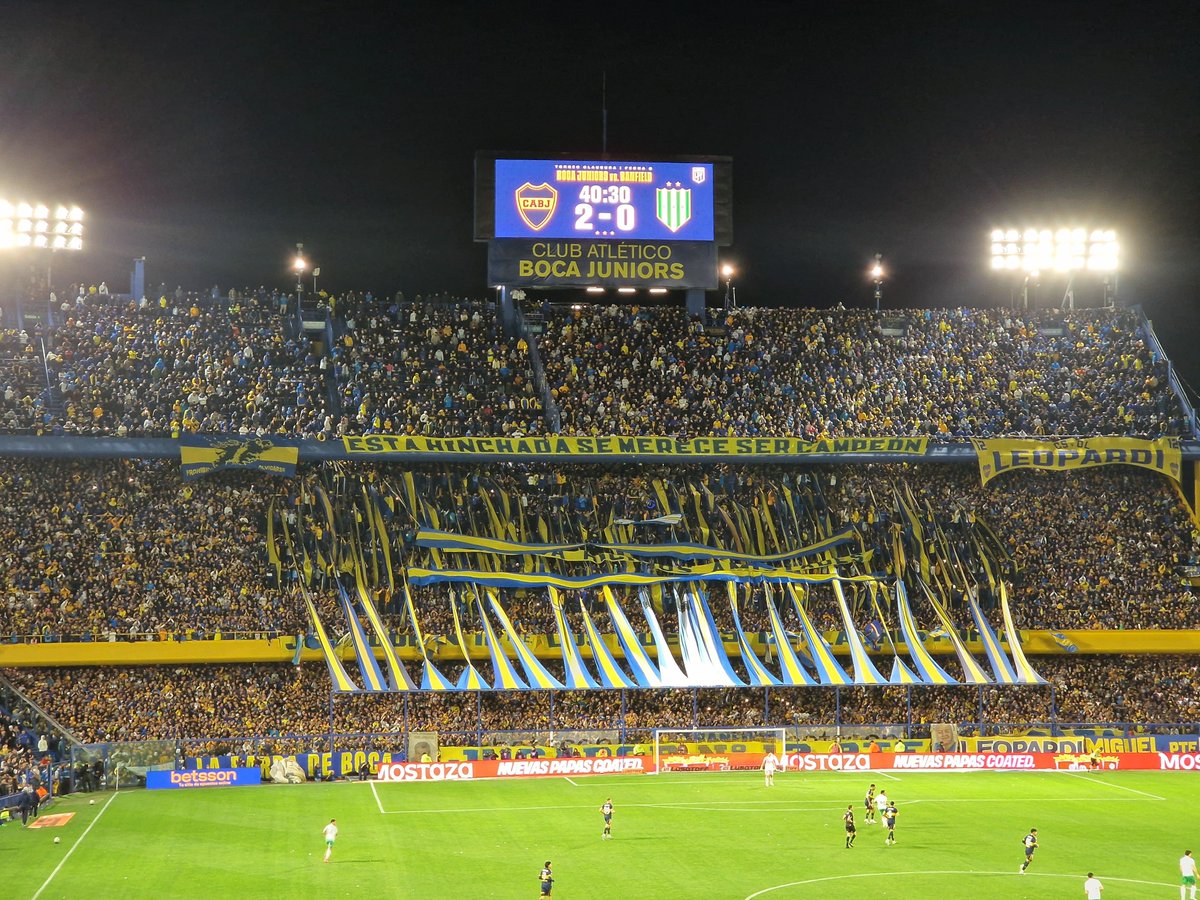 Roylovesfooty's tweet photo. #ScoreboardSunday
Looking out at La Doce, but sadly not among them. Hopefully next year?!?! ππ
β½οΈ CA Boca Juniors
ποΈ EstΓ‘dio Alberto J. Armando / La Bombonera
πͺπΈ Buenos Aires
#Groundhopping #LaBombonera #BocaJuniors #Boca #CABJ https://t.co/5b7bZfX5v5