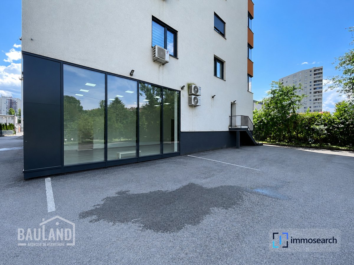 immosearch_eu's tweet photo. Suchen Sie Büroflächen in Otoka? In der Džemala Bijedića in Novi Grad Sarajevo stehen 114 m² für 3.300 BAM Miete bereit – mit zentraler Lage und guter Sichtbarkeit. 🏢

Mehr erfahren: https://t.co/8MQTvbHmAu

#Otoka #NoviGradSarajevo #Bueroflaeche https://t.co/3QeYZojQk5