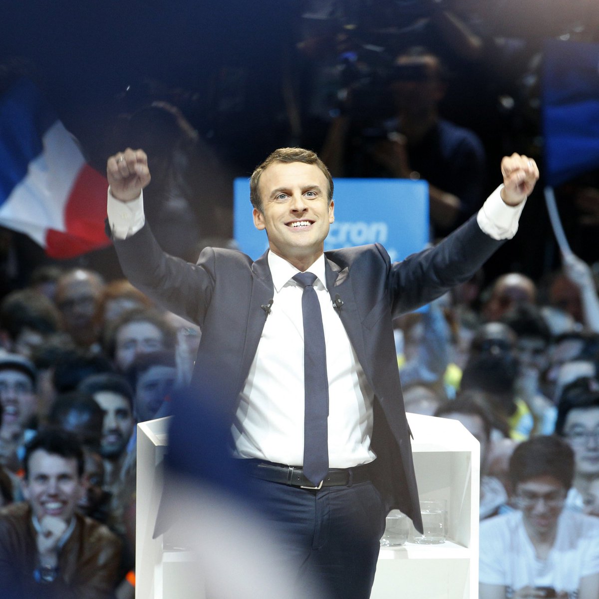 JosianeLepine's tweet photo. Il faut bien le reconnaître, notre Président laisse un pays fier et prospère, dans un bien meilleur état qu’il ne l’avait trouvé. Mon soutien pour Emmanuel Macron est viscéral et indéfectible, tout comme celui de la majorité silencieuse républicaine. #MacronReconduction https://t.co/ZAxFSSjT4f