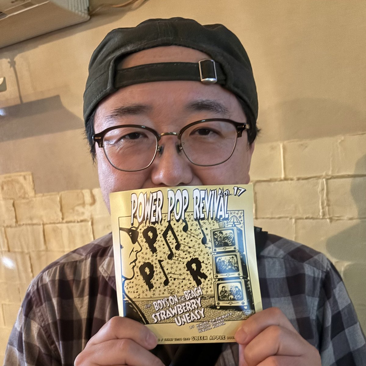 tequila_kubota's tweet photo. フライヤー渡したよ。
『Power Pop Revival vol.17』
11.7(Sat)Open 18:00 Start 18:30
at Green Apple (高円寺)
door 2500yen+1drink
チケットの取り置きは、各バンド・DJまでDMにてご連絡をお願いします。
#ppr
#botb
#Strawberry
#UNEASY
#GreenApple https://t.co/RcGHeb8Ysd