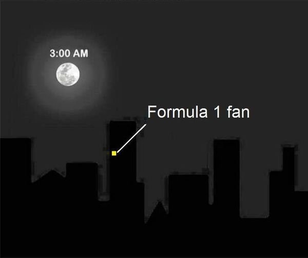 MaxArgento33's tweet photo. SABADO A LA NOCHE:

Todos    /     Nosotros viendo la lluvia de F1 https://t.co/VY9mif9HGR