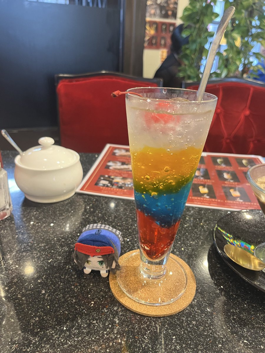 MoonSammer's tweet photo. ライブビューイング前に来てみた！めっちゃ美味しい！！！ https://t.co/ZrGg2R2yf1