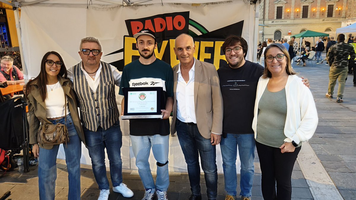 cislromagna's tweet photo. Ieri sera sul palco principale del @MEI_Meeting di Faenza premiazione di 1 44 9 8 vincitore dell'undicesima edizione del Premio nazionale "La Musica è Lavoro" Luigi Miserocchi promosso da @Cisl_ER Fai Cisl Romagna @cislromagna .
@CislNazionale @FlywebRadio https://t.co/3HlHQVUiSM