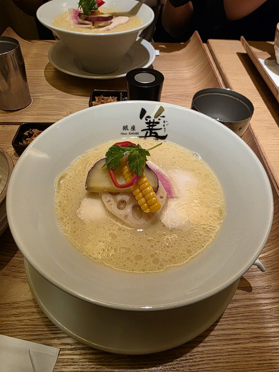 TKY__zero's tweet photo. 研修終わりに
鶏白湯ラーメン！！
げふぅーー https://t.co/l1VQfLb0qx