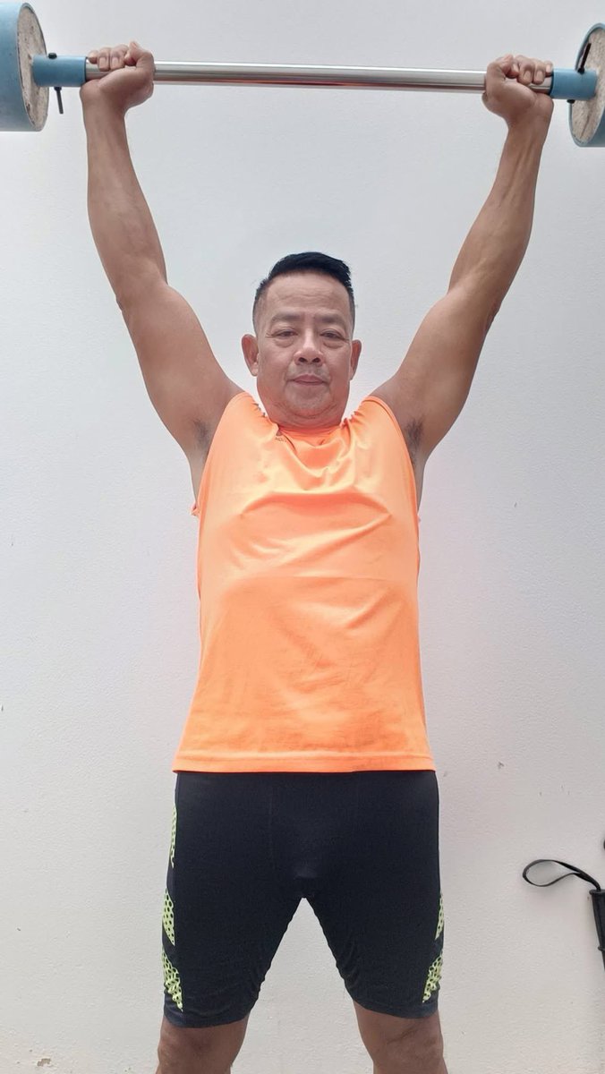 Oldmanarmpit's tweet photo. ผู้ใหญ่บ้านครีเอเตอร์ ชอบโชว์��ำ เห็นเปนหัวควยเลย
#fetishsrnpit https://t.co/ftSCRkWXk8