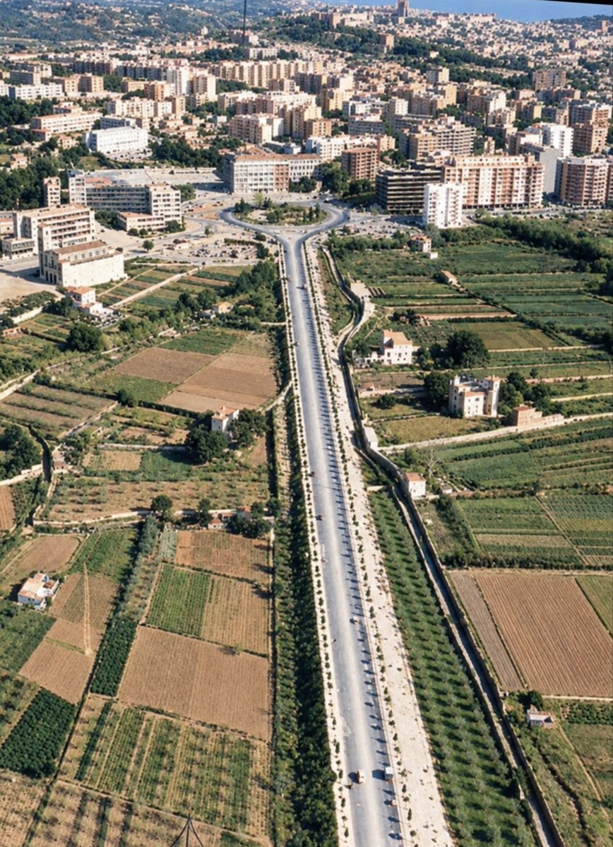 tgnpep's tweet photo. Tarragona, l'Av. de Roma amb 60 anys  de diferència(1965-2025) 
Del Parc Central a la Pl. Imperial.

Bon dia #Tarragona 🛩️😎 https://t.co/nlC9laMDiH