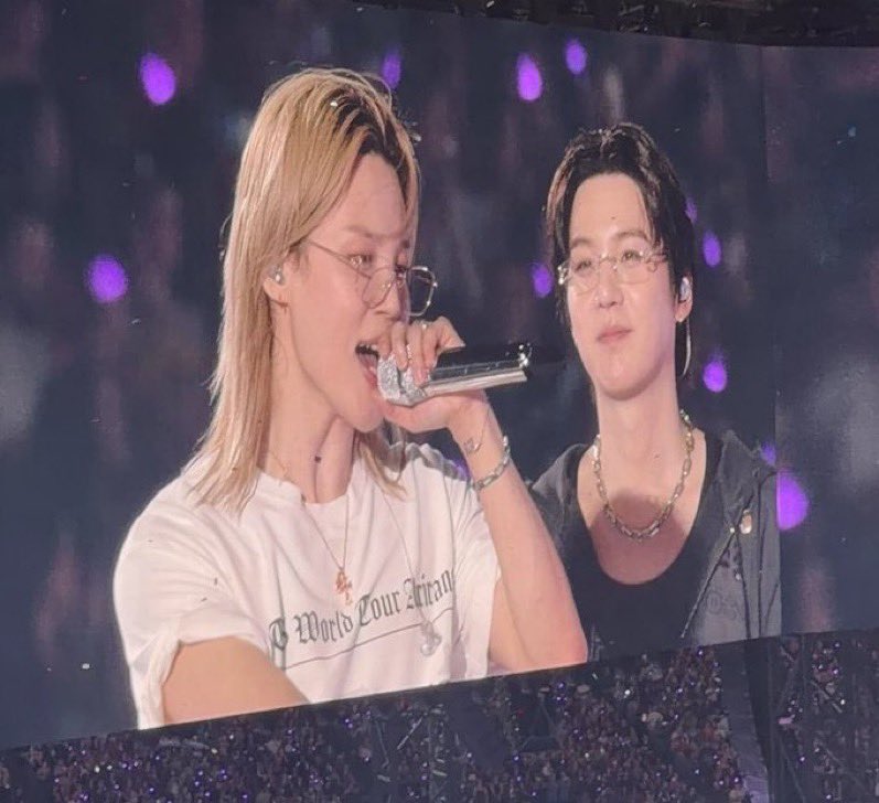 YOONMIN3638's tweet photo. มึงขอคนเข้าใจสักคน กุไถแกลลอรี่เจอ เซฟไว้นานแล้วแหละ พี่ยุนกิให้สัมภาษไว้ตั้งแต่ 2014 ปัจจุบันคนที่ตรงกับคำตอบที่สุด มันจะเป็นใครไปไม่ได้เลยถ้าไม่ใช่😭 https://t.co/UPL04PIsKM