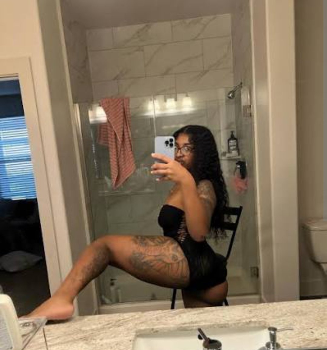 RealFluffyxulr's tweet photo. All of me wants all of you.♥️ https://t.co/CvlEuMd67Z