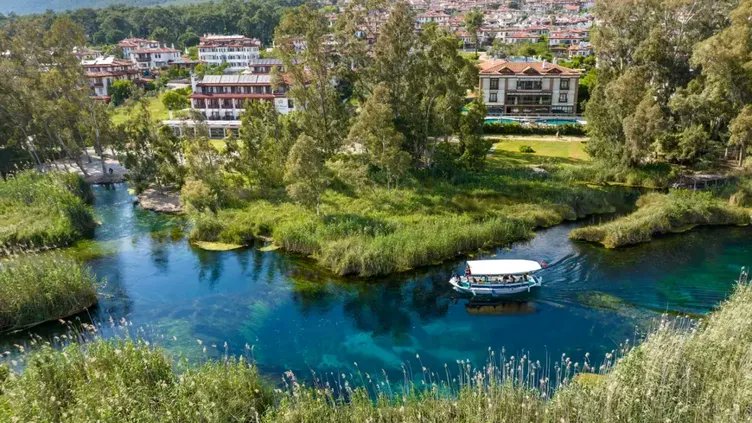 ZamHaberAjans's tweet photo. Türkiye’nin en huzurlu ve sakin 29 ilçesi belli oldu:

🔹 Akyaka — Muğla  
🔹 Arapgir — Malatya  
🔹 Eğirdir — Isparta  
🔹 Yalvaç — Isparta  
🔹 Daday — Kastamonu  
🔹 Finike — Antalya  
🔹 Gerze — Sinop  
🔹 Gökçeada — Çanakkale  
🔹 Foça — İzmir  
🔹 Göynük — Bolu  
🔹 Güdül — Ankara  
🔹 Halfeti — Şanlıurfa  
🔹 Safranbolu — Karabük  
🔹 İbradı — Antalya  
🔹 İznik — Bursa  
🔹 Kemaliye — Erzincan  
🔹 Köyceğiz — Muğla  
🔹 Mudurnu — Bolu  
🔹 Perşembe — Ordu  
🔹 Seferihisar — İzmir  
🔹 Şarköy — Tekirdağ  
🔹 Şavşat — Artvin  
🔹 Uzundere — Erzurum  
🔹 Vize — Kırklareli  
🔹 Yenipazar — Aydın  
🔹 Çameli — Denizli  
🔹 Demre — Antalya  
🔹 Ahlat — Bitlis  
🔹 Ortahisar — Nevşehir

(SABAH)