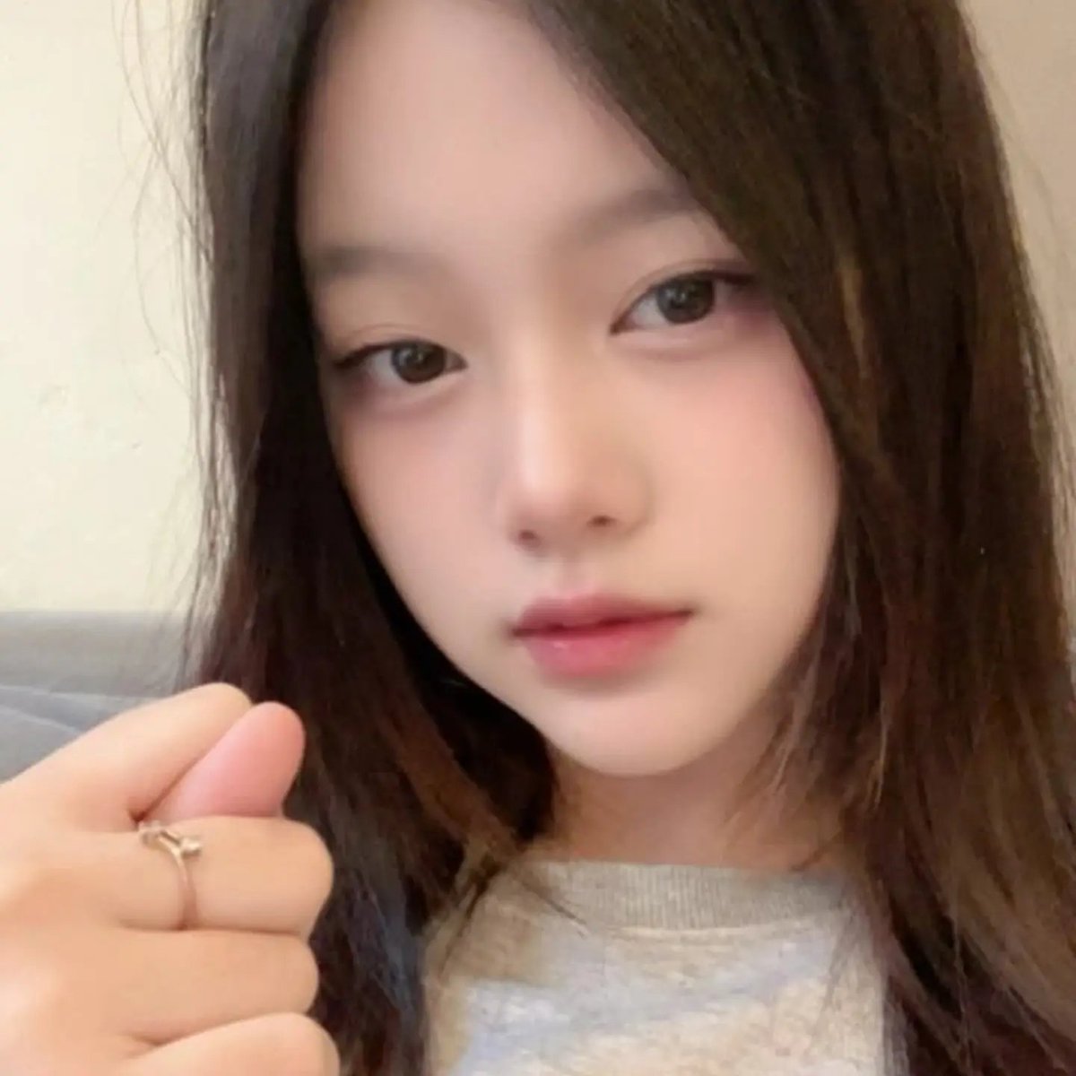 cessyanakbaik's tweet photo. tau arti pose jari ini gaa😋 https://t.co/94lf5ej1Ke