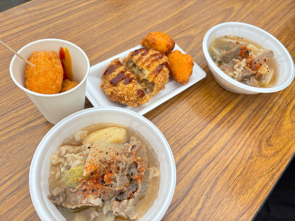 leina_world's tweet photo. 仙台負けちゃった😭
芋煮はAランク仙台牛を使った山形芋煮でしたん🍲 https://t.co/k7tVgFU8bH