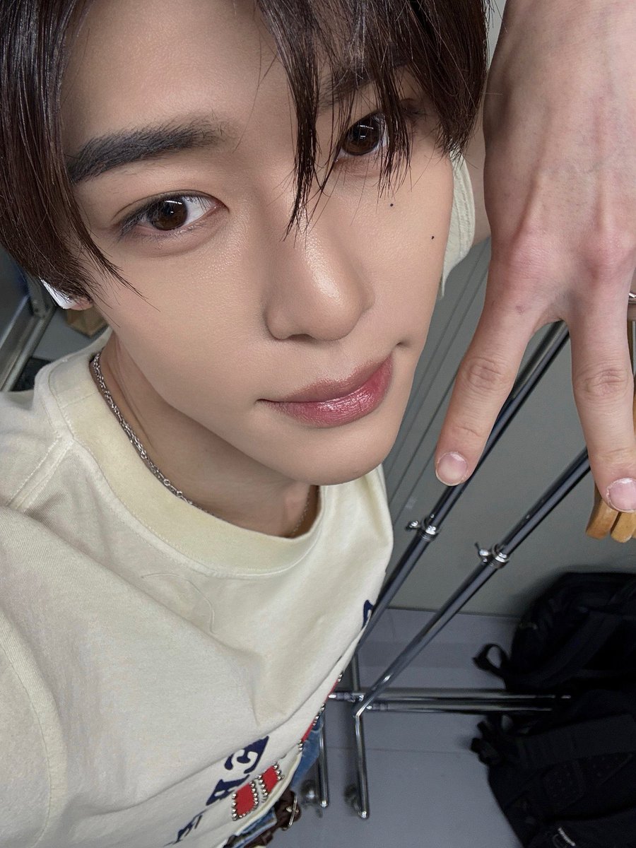 0511_DiDi's tweet photo. 심심하니 해보는 #맘익속
탈주 안하규 꼭 다 하겠슴둥 https://t.co/cwWBi12xb8