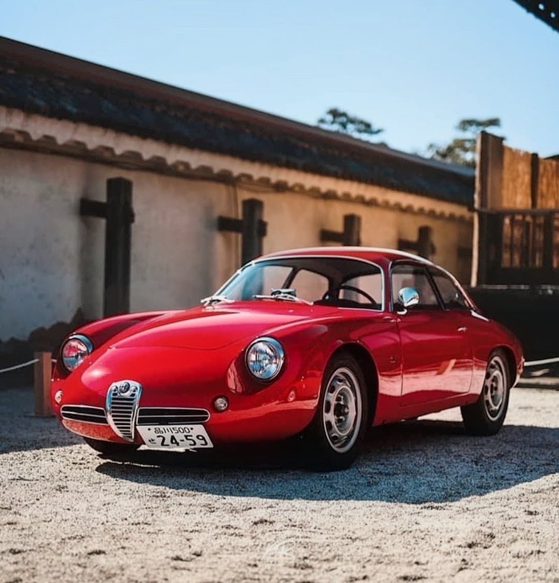 alfamale87's tweet photo. Alfa Romeo Giulietta SZ https://t.co/n5X48rujf1