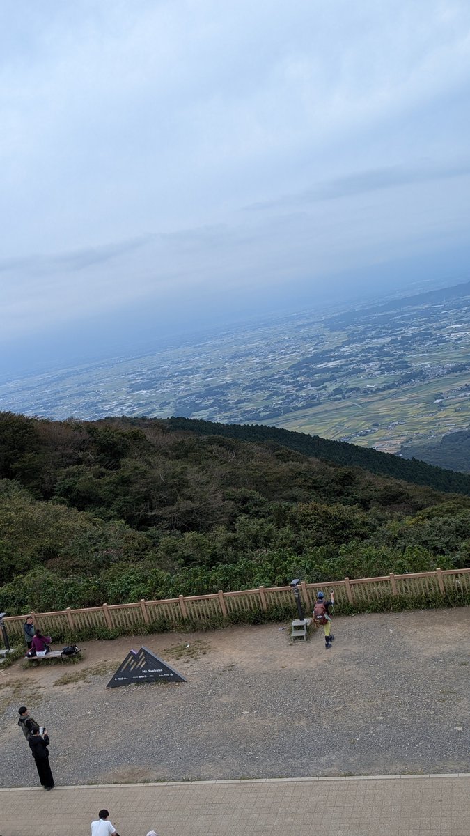 Kyzt__'s tweet photo. じゃあ筑波山、下山してみますー、
筑波山ロープウェイを使えば、筑波山を登らずに下山だけ楽しめるー、お得！w
#筑波山 https://t.co/nwmxmqvsJt