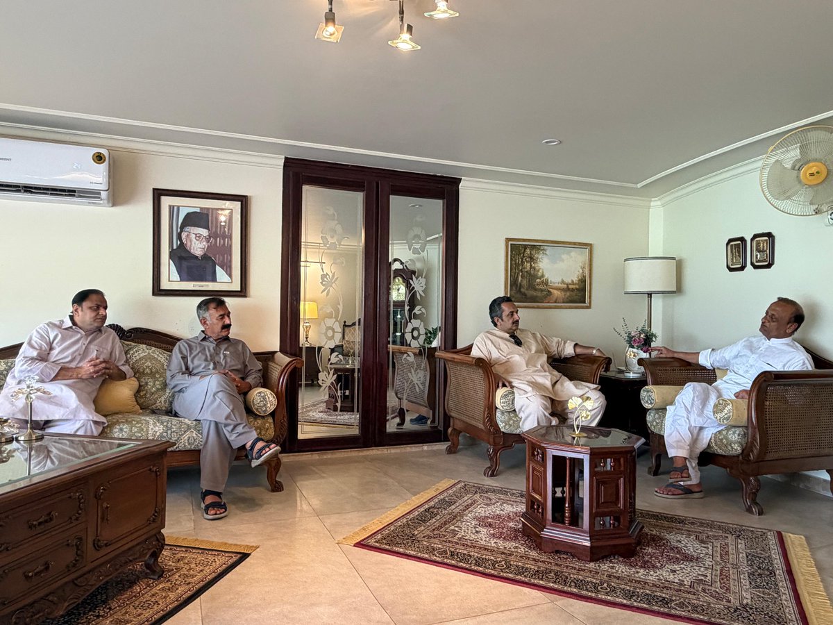 AdilBukshPK's tweet photo. میر ہاوس گکھڑ ، کھوسر بریار 
#NA66 #PP36 #PMLN #TeamABC https://t.co/j1N08XzbJ3