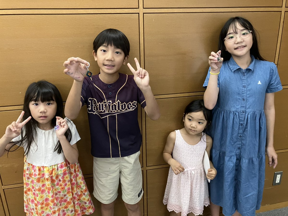 ossmofficial's tweet photo. 「微生物チャームをつくろう！」を開催しました。イベントレポートはこちら→https://t.co/R30qdvzc0v #大阪市下水道科学館 #イベント #レポート大阪市下水道科学館
@ossmofficial https://t.co/BjPITizU2P