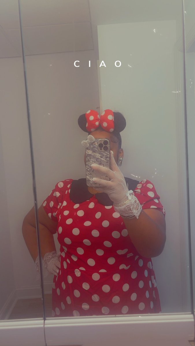 Mzprincess22___'s tweet photo. Me on Halloween last year 😘❤️ https://t.co/2x3OqtgD8h
