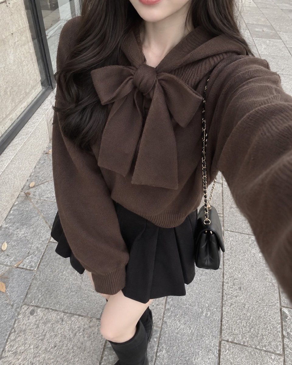 _mi_mi_cos's tweet photo. 話題の服に似てるの見つけてしまった。
4,000円です。可愛すぎなんですけど‼️ https://t.co/zcS3Sp7Sem